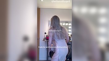 Bethanylilya Nude Sexy Top Held Together W Gold Chains Xxx Onlyfans