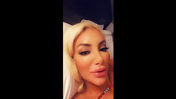 Nicolette Shea Bed Time Naked Tease Snapchat Xxx Porn Videos